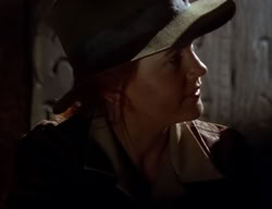 extant_XenaWarriorPrincess_2x10-TheXenaScrolls_1830