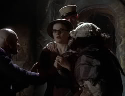 extant_XenaWarriorPrincess_2x10-TheXenaScrolls_1936