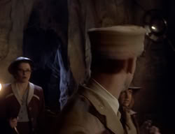 extant_XenaWarriorPrincess_2x10-TheXenaScrolls_2060