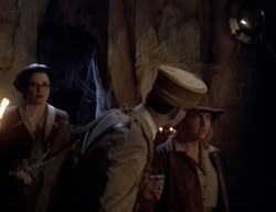 extant_XenaWarriorPrincess_2x10-TheXenaScrolls_2061