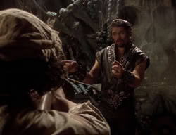 extant_XenaWarriorPrincess_2x10-TheXenaScrolls_2190