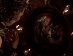 extant_XenaWarriorPrincess_2x10-TheXenaScrolls_2323