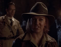 extant_XenaWarriorPrincess_2x10-TheXenaScrolls_2491