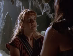 extant_XenaWarriorPrincess_2x10-TheXenaScrolls_2578