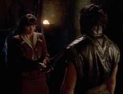 extant_XenaWarriorPrincess_2x10-TheXenaScrolls_2648