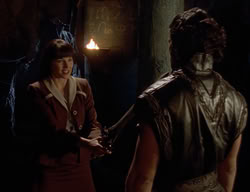 extant_XenaWarriorPrincess_2x10-TheXenaScrolls_2657