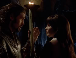 extant_XenaWarriorPrincess_2x10-TheXenaScrolls_2675