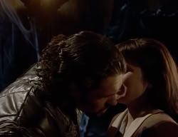extant_XenaWarriorPrincess_2x10-TheXenaScrolls_2694