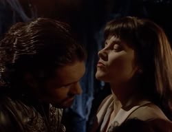 extant_XenaWarriorPrincess_2x10-TheXenaScrolls_2697