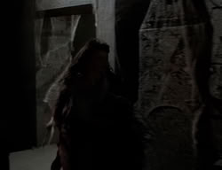 extant_XenaWarriorPrincess_2x10-TheXenaScrolls_2714