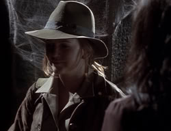 extant_XenaWarriorPrincess_2x10-TheXenaScrolls_2746
