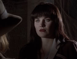 extant_XenaWarriorPrincess_2x10-TheXenaScrolls_2759