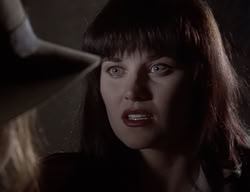 extant_XenaWarriorPrincess_2x10-TheXenaScrolls_2775