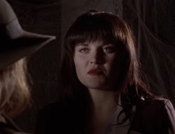 extant_XenaWarriorPrincess_2x10-TheXenaScrolls_2908