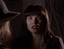 extant_XenaWarriorPrincess_2x10-TheXenaScrolls_2909