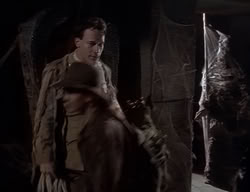 extant_XenaWarriorPrincess_2x10-TheXenaScrolls_2941
