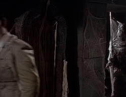 extant_XenaWarriorPrincess_2x10-TheXenaScrolls_2948