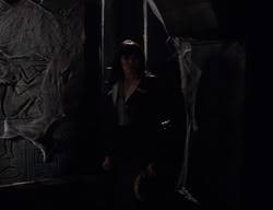 extant_XenaWarriorPrincess_2x10-TheXenaScrolls_2954