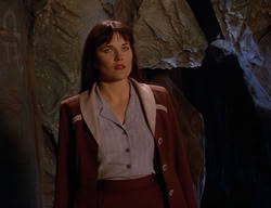 extant_XenaWarriorPrincess_2x10-TheXenaScrolls_3044