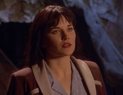 extant_XenaWarriorPrincess_2x10-TheXenaScrolls_3071