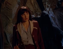 extant_XenaWarriorPrincess_2x10-TheXenaScrolls_3083