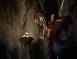 extant_XenaWarriorPrincess_2x10-TheXenaScrolls_3129