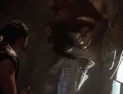 extant_XenaWarriorPrincess_2x10-TheXenaScrolls_3132