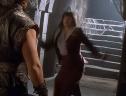 extant_XenaWarriorPrincess_2x10-TheXenaScrolls_3157