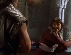 extant_XenaWarriorPrincess_2x10-TheXenaScrolls_3159