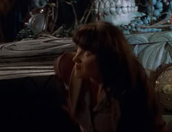 extant_XenaWarriorPrincess_2x10-TheXenaScrolls_3244