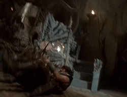 extant_XenaWarriorPrincess_2x10-TheXenaScrolls_3253