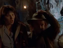 extant_XenaWarriorPrincess_2x10-TheXenaScrolls_3289