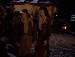 extant_XenaWarriorPrincess_2x10-TheXenaScrolls_3419