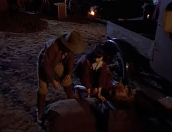 extant_XenaWarriorPrincess_2x10-TheXenaScrolls_3439