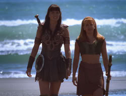 extant_XenaWarriorPrincess_2x11-HereSheComesMissAmphipolis_00049