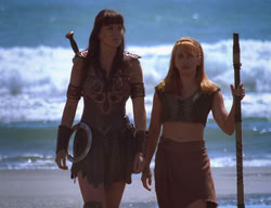 extant_XenaWarriorPrincess_2x11-HereSheComesMissAmphipolis_00052