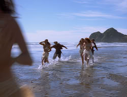 extant_XenaWarriorPrincess_2x11-HereSheComesMissAmphipolis_00152