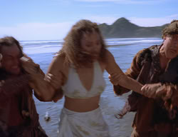 extant_XenaWarriorPrincess_2x11-HereSheComesMissAmphipolis_00166