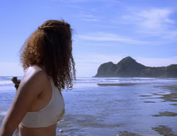 extant_XenaWarriorPrincess_2x11-HereSheComesMissAmphipolis_00185