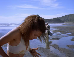 extant_XenaWarriorPrincess_2x11-HereSheComesMissAmphipolis_00188