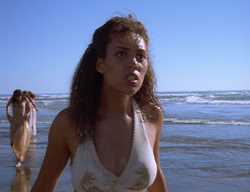 extant_XenaWarriorPrincess_2x11-HereSheComesMissAmphipolis_00198