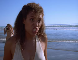 extant_XenaWarriorPrincess_2x11-HereSheComesMissAmphipolis_00205