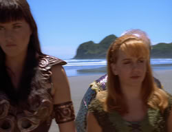 extant_XenaWarriorPrincess_2x11-HereSheComesMissAmphipolis_00254
