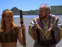 extant_XenaWarriorPrincess_2x11-HereSheComesMissAmphipolis_00334