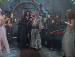 extant_XenaWarriorPrincess_2x11-HereSheComesMissAmphipolis_00494