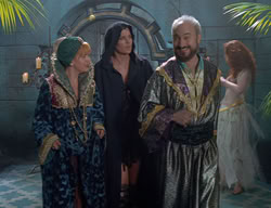 extant_XenaWarriorPrincess_2x11-HereSheComesMissAmphipolis_00500
