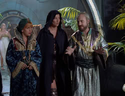 extant_XenaWarriorPrincess_2x11-HereSheComesMissAmphipolis_00506
