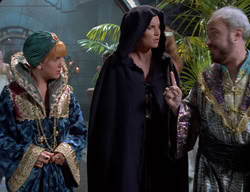 extant_XenaWarriorPrincess_2x11-HereSheComesMissAmphipolis_00511