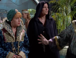 extant_XenaWarriorPrincess_2x11-HereSheComesMissAmphipolis_00512