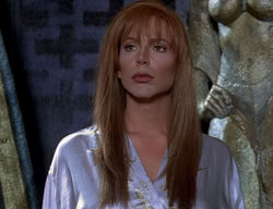 extant_XenaWarriorPrincess_2x11-HereSheComesMissAmphipolis_00521